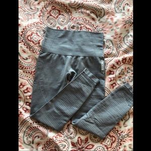 COPY - OG Gymshark seamless leggings - grey - size small